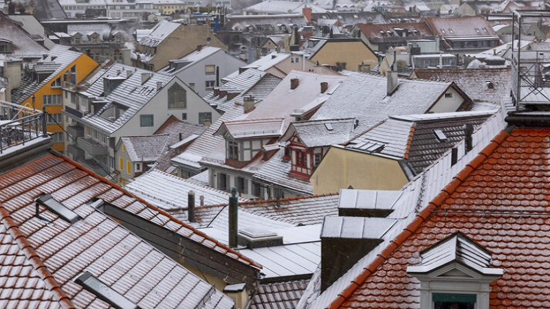 The Complete Homeowner’s Guide to Investing in a New Roof