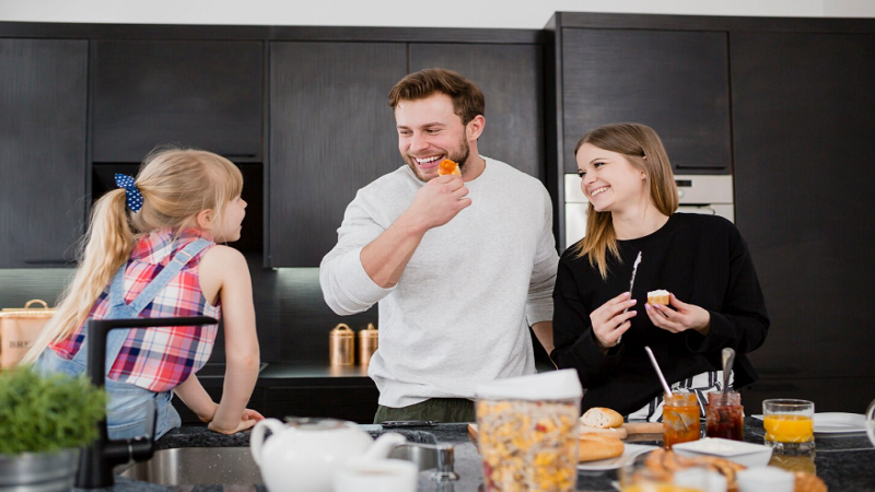 WhatUTalkingBoutFamily Useful Tips